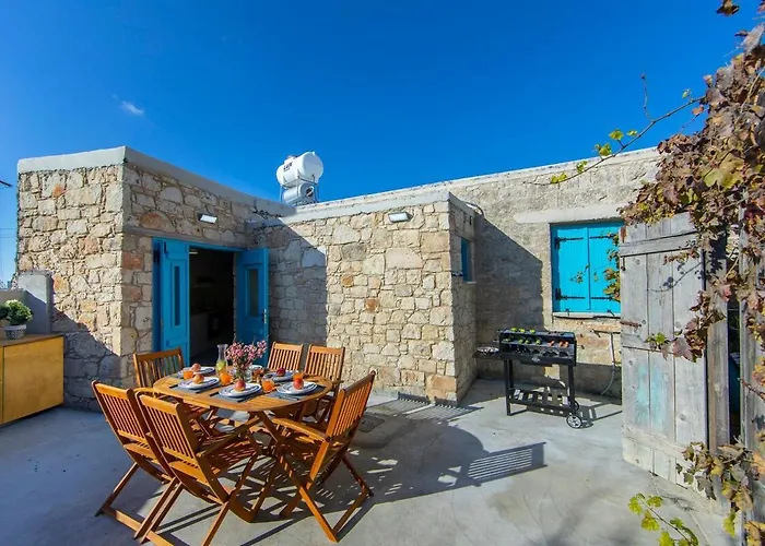 Akamantida Platea 2 Pano Arodes