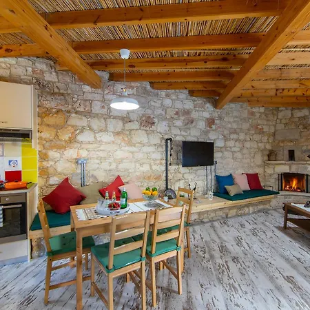 Akamantida Platea 2 Дом отдыха