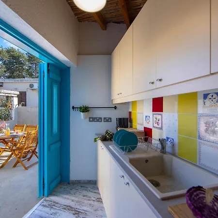 Akamantida Platea 2 *