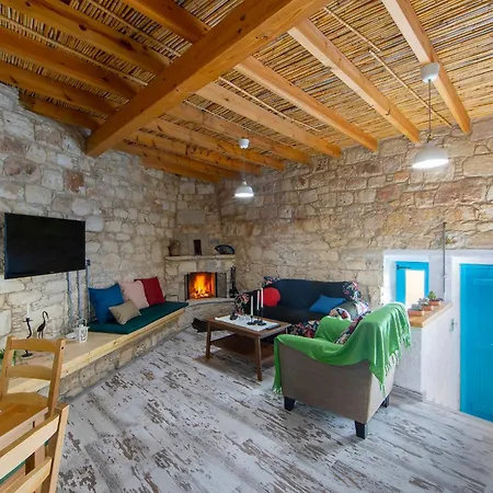 Akamantida Platea 2 Дом отдыха Pano Arodes