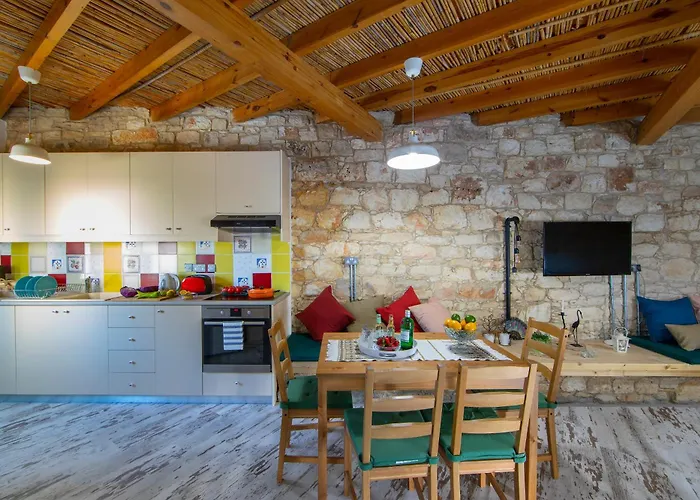 Holiday home Akamantida Platea 2 *